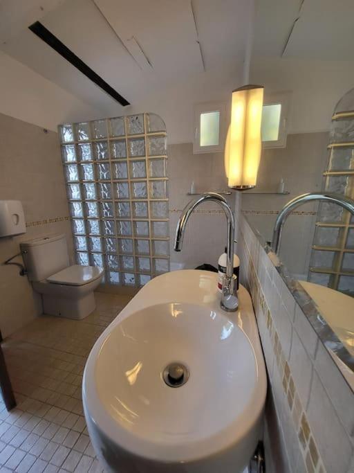 Villa Paula Valencia Manises Eksteriør billede